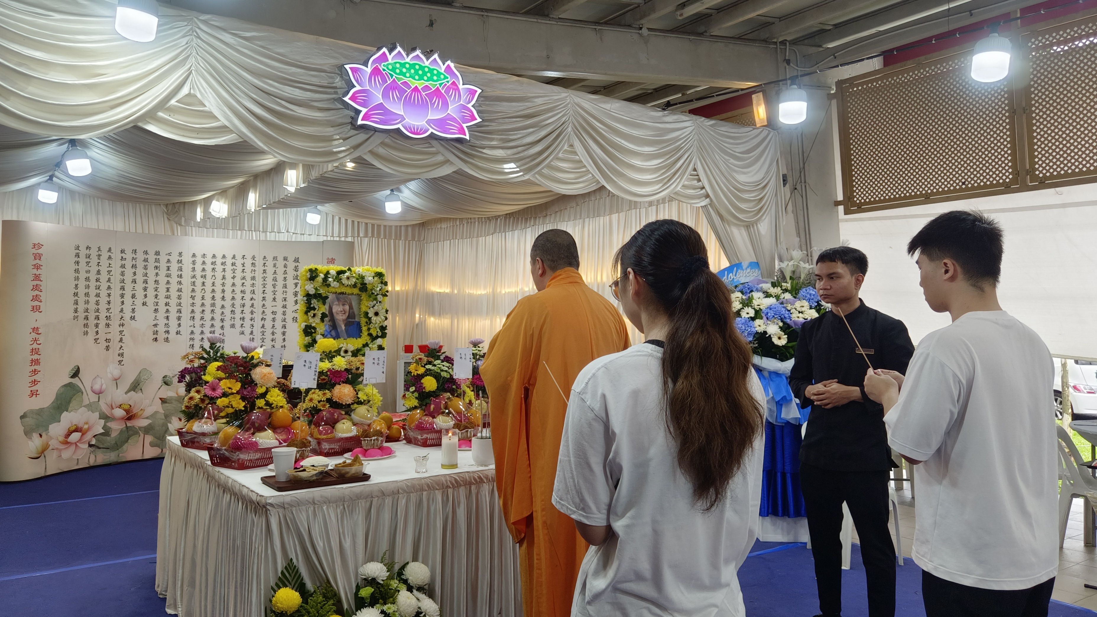 Buddhist funerals are rich in symbolism and compassion. Discover five meaningful traditions you’ll see during Buddhist funerals.